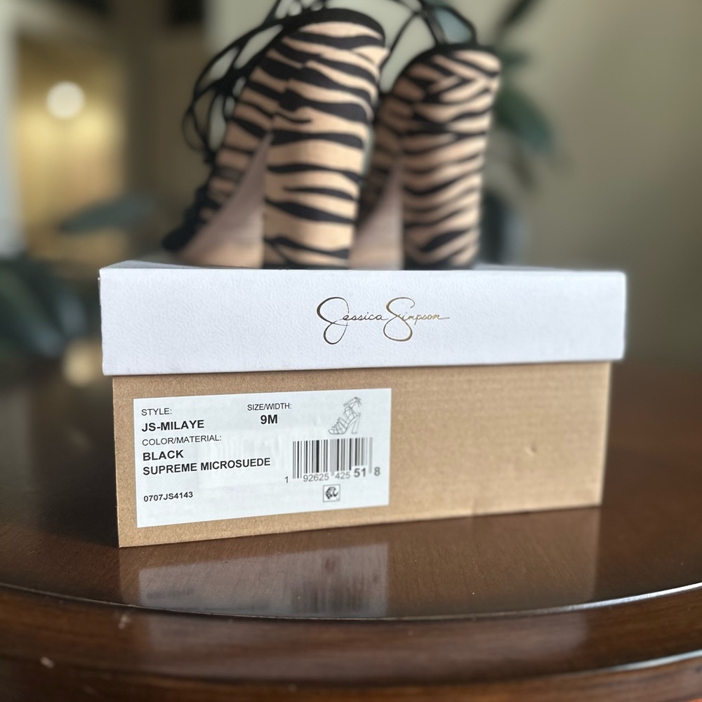 Jessica Simpson Black and Brown Strappy Heels - Picture 4 of 4